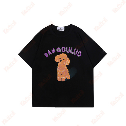 black t shirt